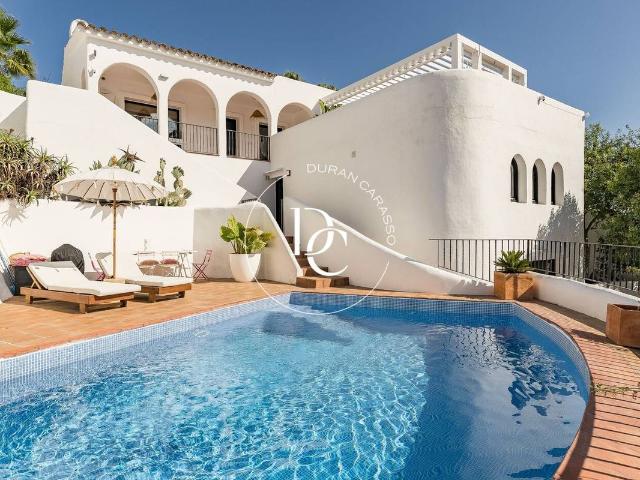 Villa en alquiler en Olivella
