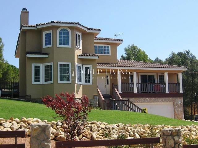 Chalet en alquiler en Olivella, Barcelona