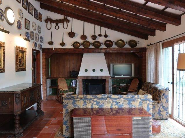 Villa en alquiler en Olivella