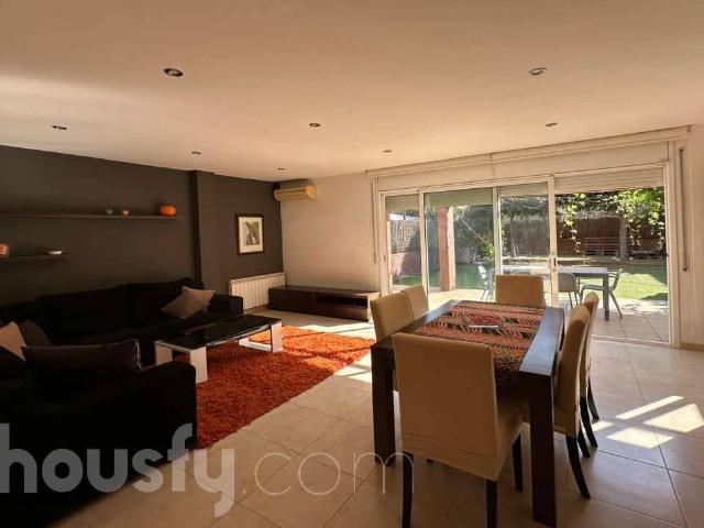 Villa en alquiler en Sant Cugat Sesgarrigues
