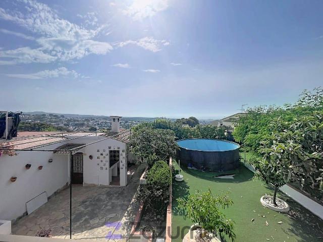 Chalet en alquiler en Calafell, Baix Penedès
