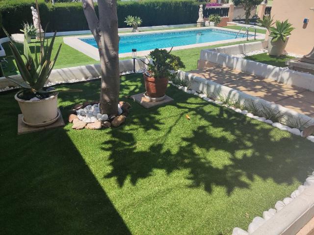 Chalet en alquiler en Viladecans, Baix Llobregat