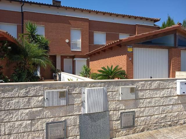 Villa en alquiler en Ulldecona