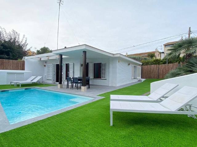 Villa en alquiler en Sitges