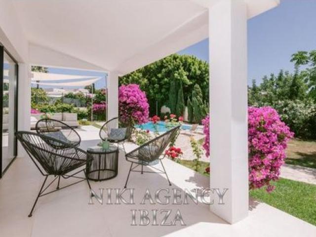 Casa en venta en Urbanització Siesta, Eivissa
