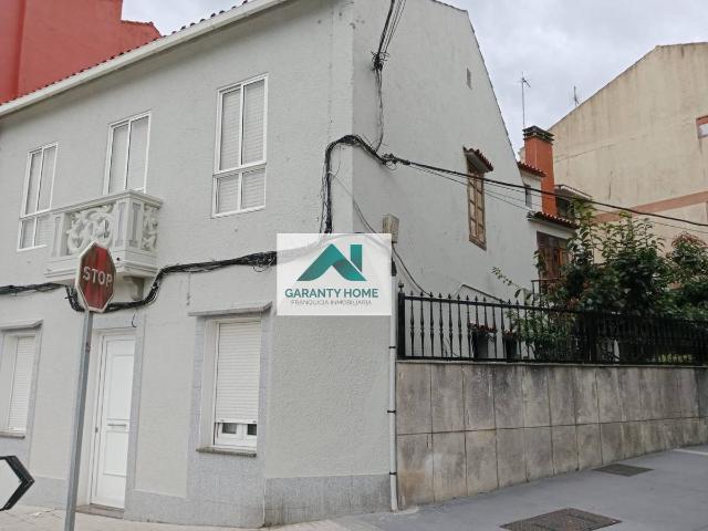Chalet en venta en A Illa de Arousa, O Salnés