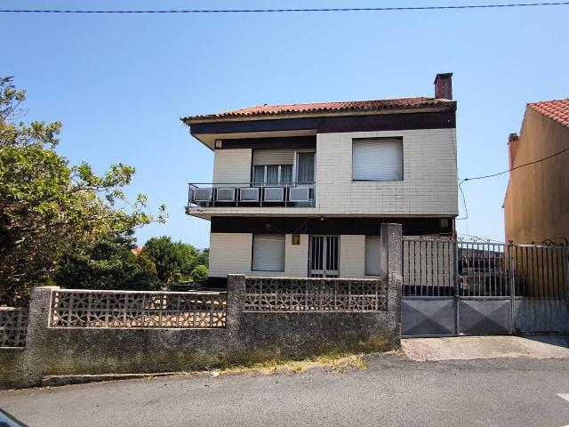 Chalet en venta en A Illa de Arousa, O Salnés