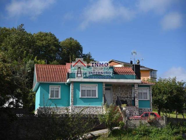 Chalet en venta en Ferrol