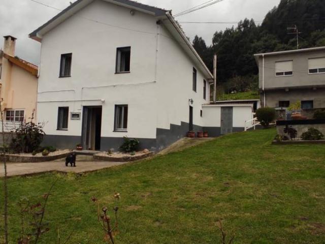 Chalet en venta en Ferrol
