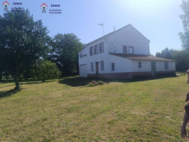 Chalet en venta en Ferrol