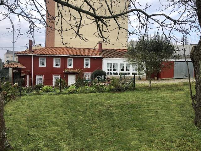Chalet en venta en Ferrol