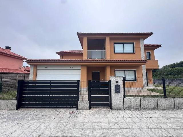 Chalet en venta en Ferrol