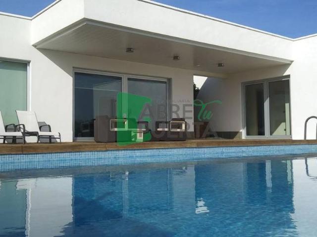 Chalet en venta en A Merca, Terra da Celanova