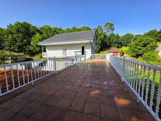 Chalet en venta en A Merca, Terra da Celanova