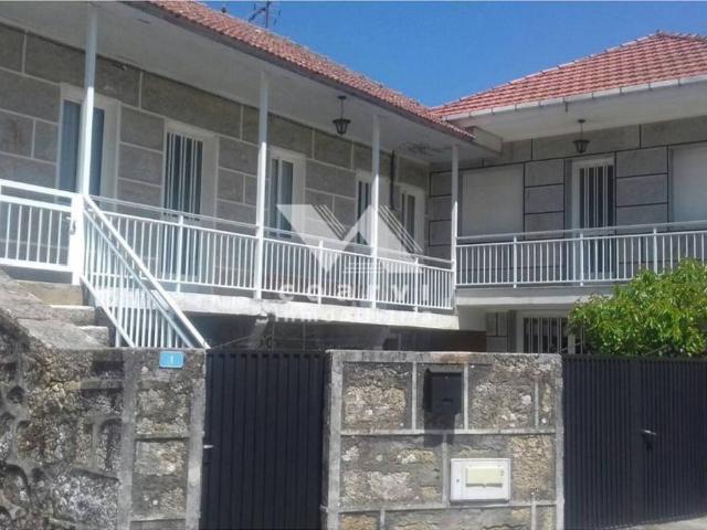 Chalet en venta en A Merca, Terra da Celanova