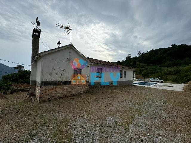 Villa en venta en A Peroxa, As Paraxas