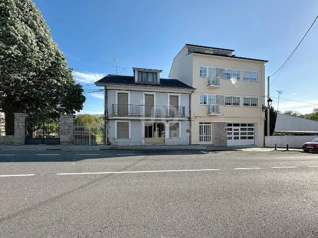 Villa en venta en A Pobra De Trives, O Toural