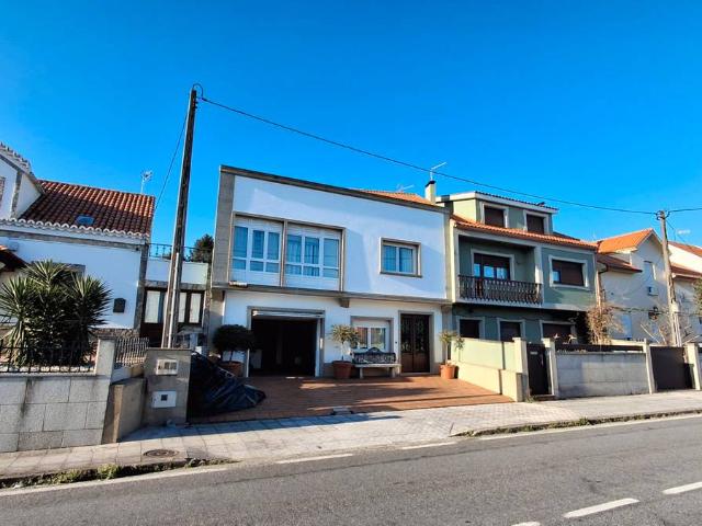 Chalet en venta en O Caramiñal, A Barbanza