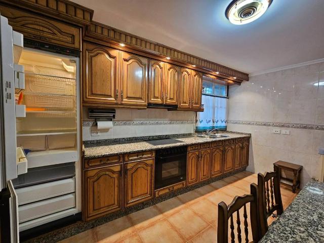 Chalet en venta en Terra de Caldelas, Galicia
