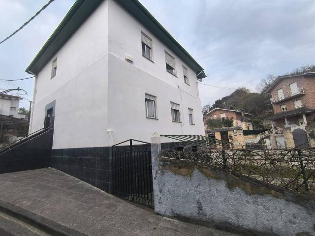 Villa en venta en Abanto Y Ciérvana-abanto Zierbena, La Hera