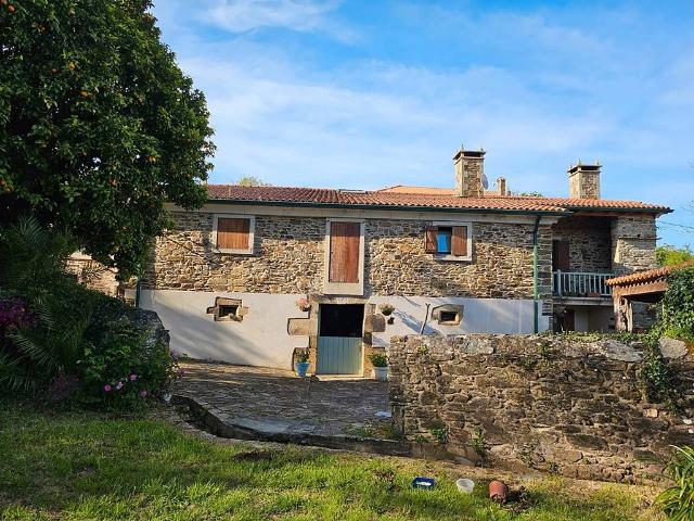 Chalet en venta en Abegondo, A Coruña