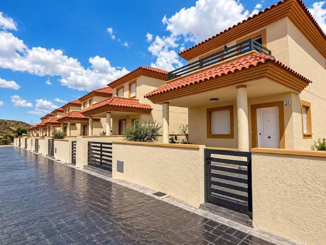 Chalet en venta en Abla, Almería