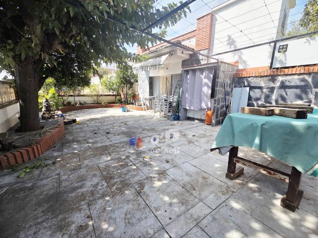 Chalet en venta en Abrera, Barcelona