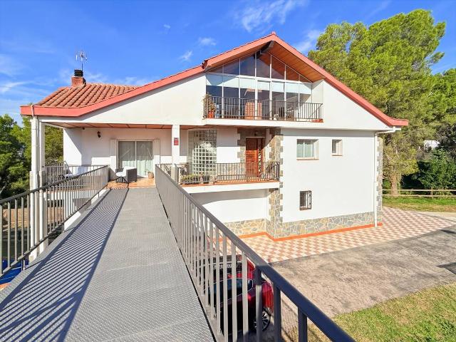 Chalet en venta en Abrera, Barcelona
