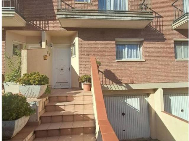 Chalet en venta en Abrera, Barcelona
