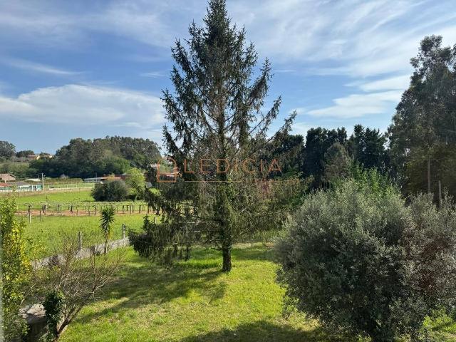 Chalet en venta en Padriñán, O Salnés