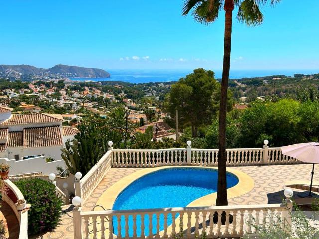 Villa en venta en Adsubia