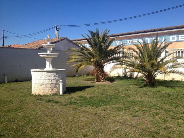 Chalet en venta en Agoncillo, La Rioja
