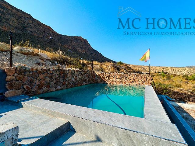 Chalet en venta en Agost