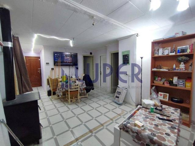 Chalet en venta en Agost, Valencia