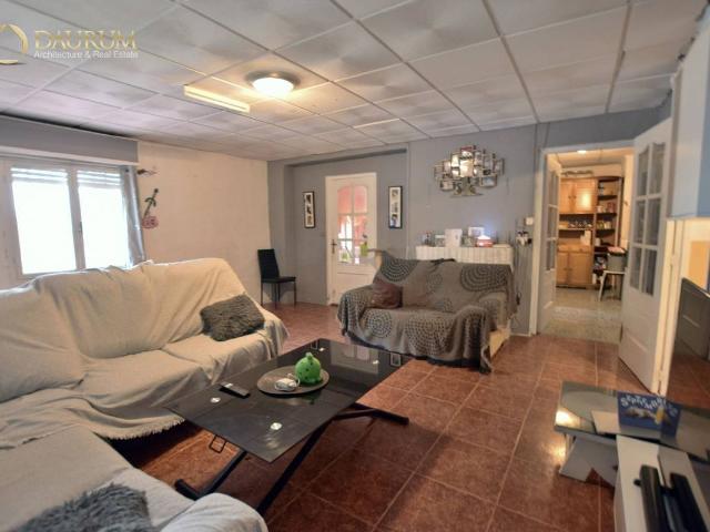 Chalet en venta en Agost, Valencia