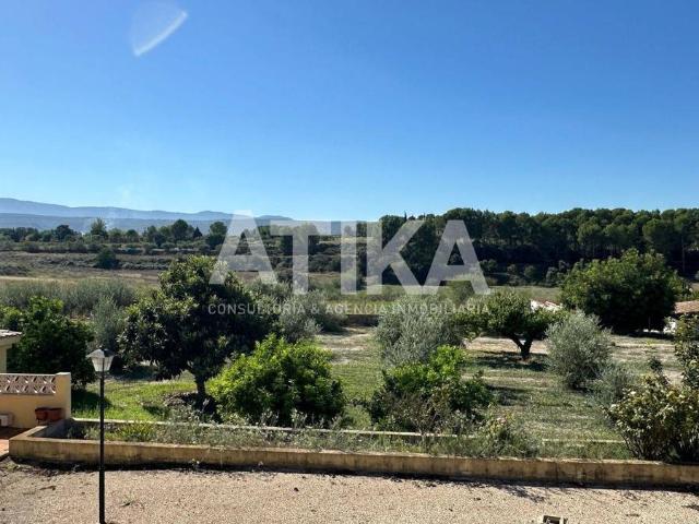 Chalet en venta en Agullent, València / Valencia