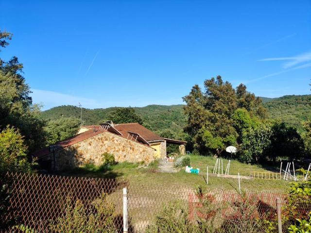 Chalet en venta en Serres, Vidreres