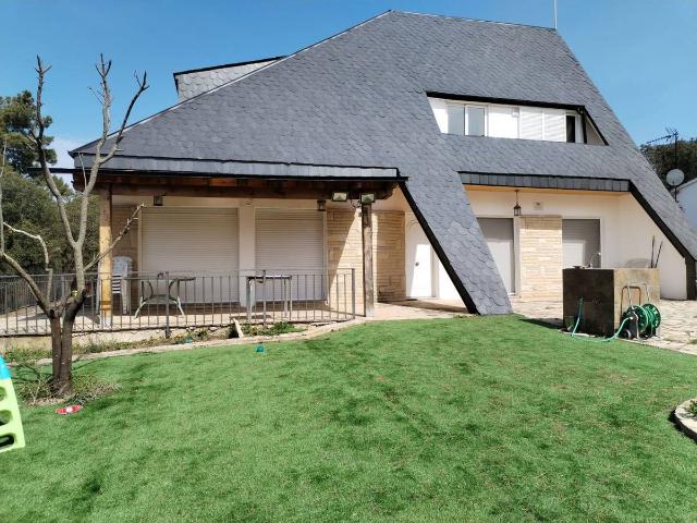 Chalet en venta en Vidreres, Girona