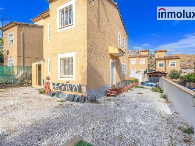 Chalet en venta en Aigües, Alicante