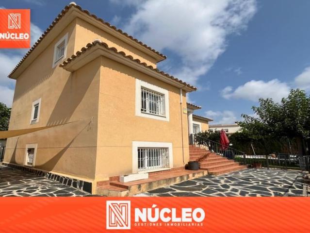 Chalet en venta en Aigües