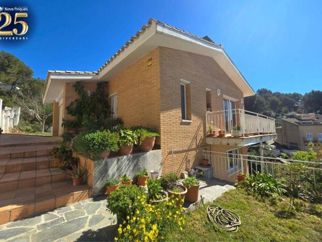 Villa en venta en Castellar Del Vallès, Airesol C