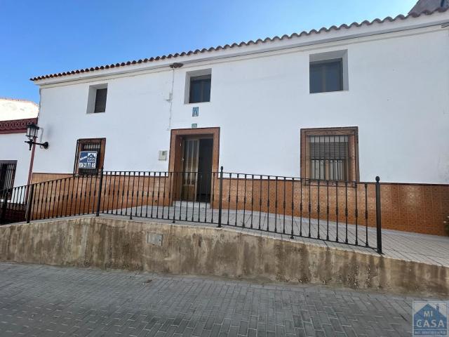 Villa en venta en Alange