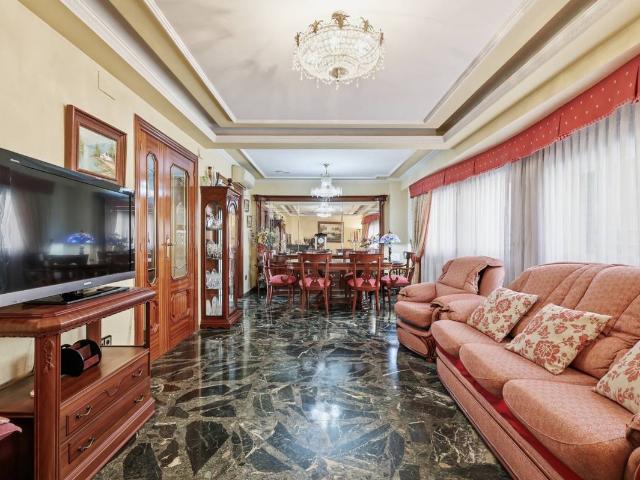 Chalet en venta en Barri dels Ollers, l'Horta Sud