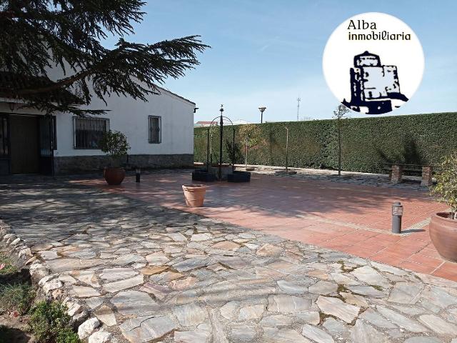 Chalet en venta en Alba De Tormes, Castilla y León
