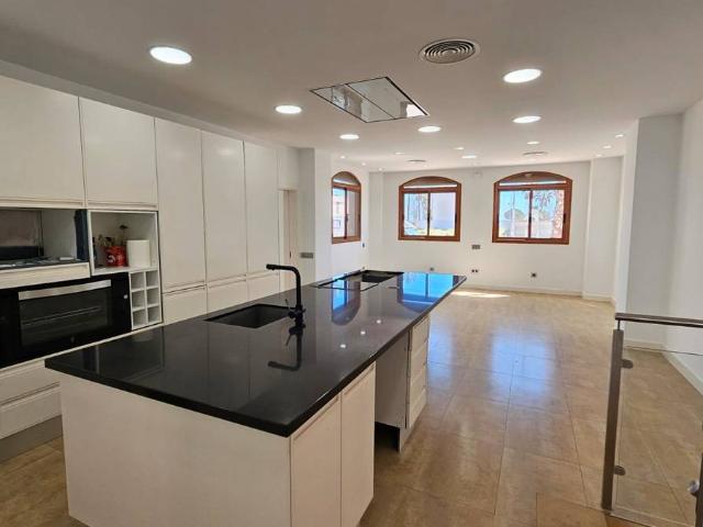 Chalet en venta en l'Horta Nord, Valencia