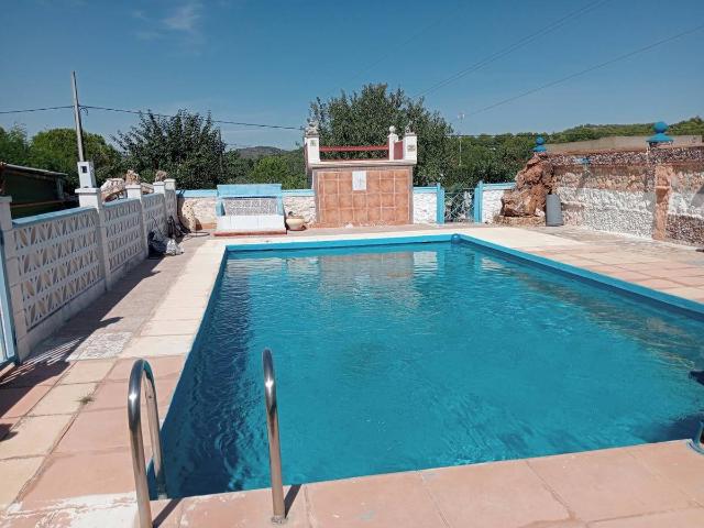 Chalet en venta en Albalat dels Tarongers, València / Valencia