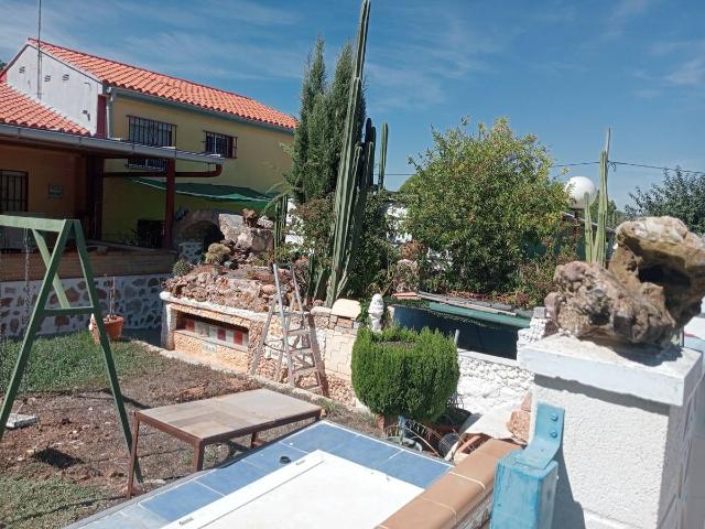 Chalet en venta en Albalat dels Tarongers, València / Valencia