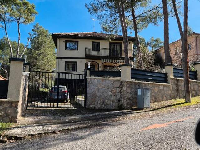 Villa en venta en Albalate De Zorita