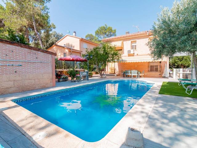 Villa en venta en Albalate De Zorita