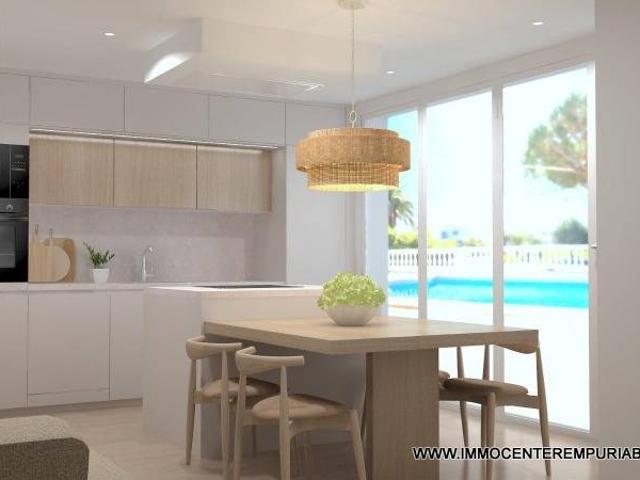 Chalet en venta en Empuriabrava, Alt Empordà